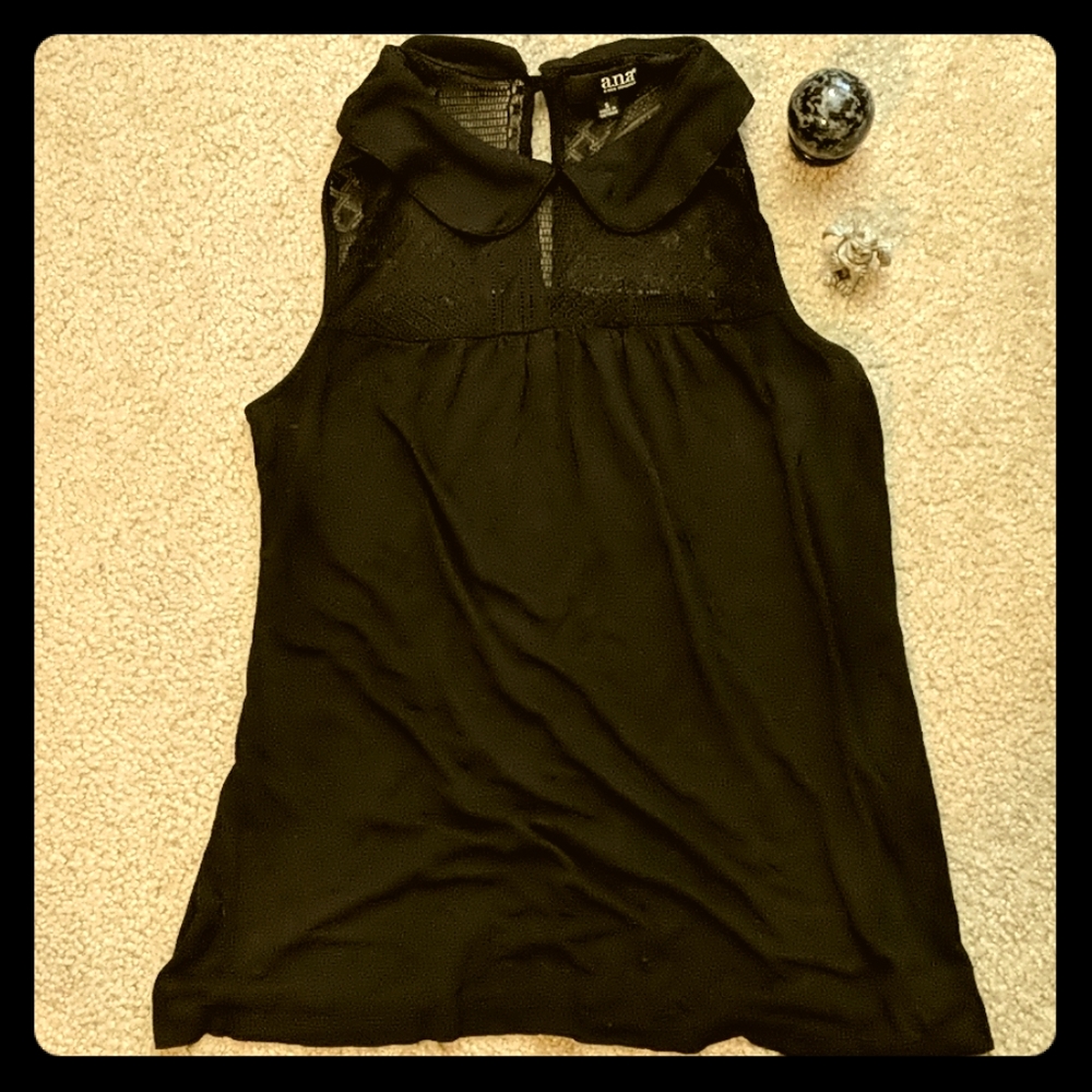 Black Peter pan collar lace top